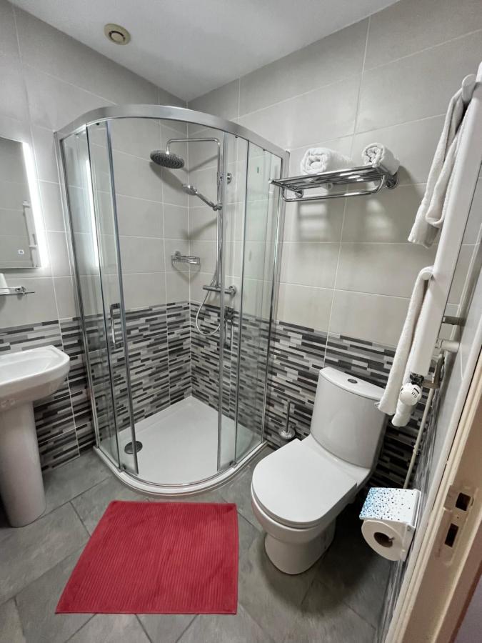 Hotel De Guise Sarl מראה חיצוני תמונה